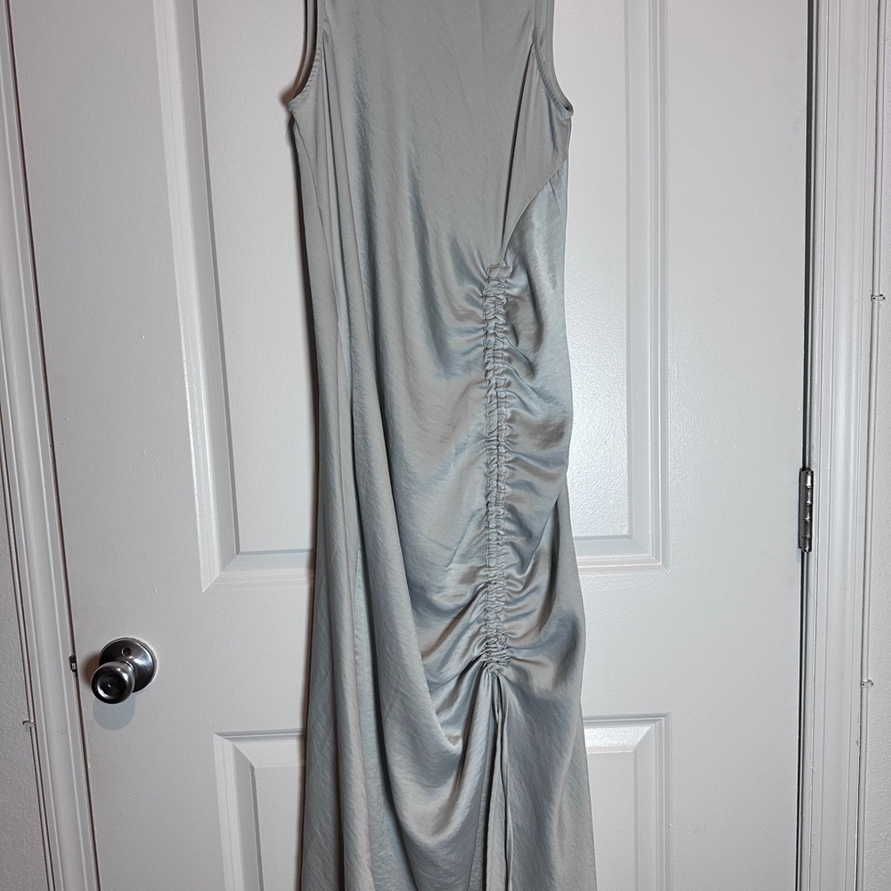 House of Harlow Elegant Silver/Gray Sleeveless Dress